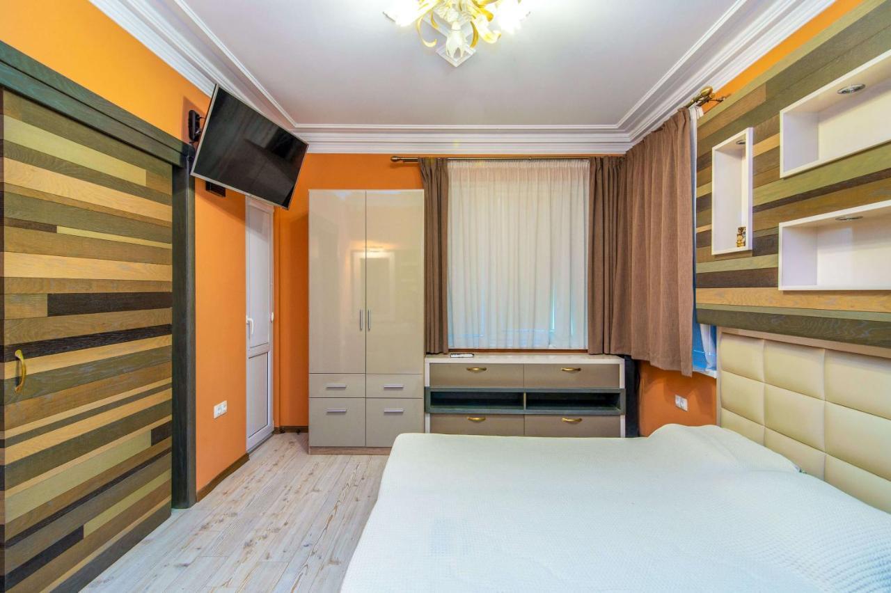 Central Shabby Chic Flat Close To Paid Parking Apartamento Varna Exterior foto